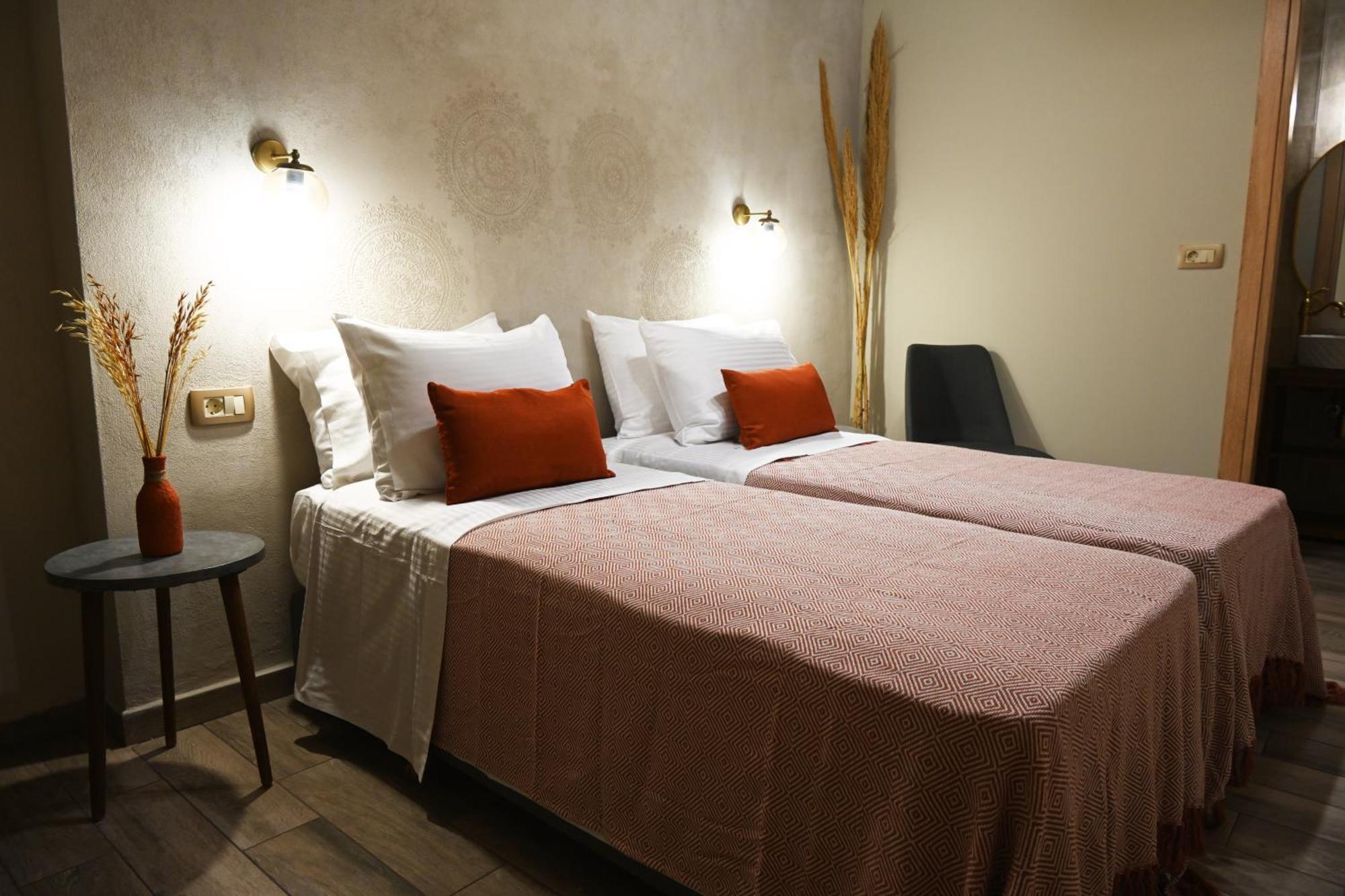 Vivis Hub Aparthotel Argostoli  Eksteriør bilde