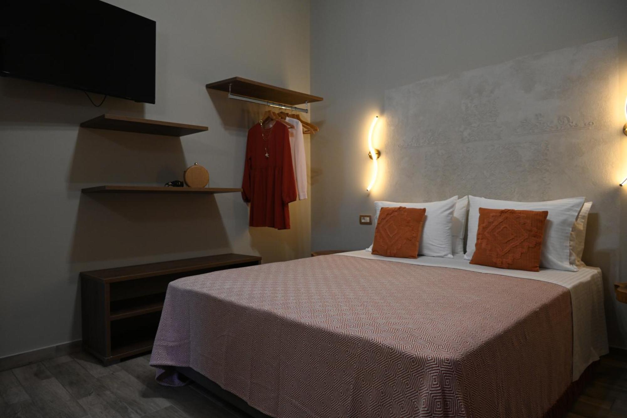 Vivis Hub Aparthotel Argostoli  Eksteriør bilde